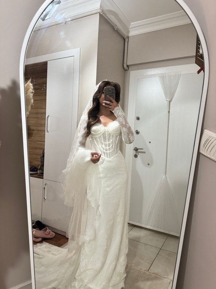 Labianca İnci Detaylı Uzun Kollu Beyaz Gelinlik - Görsel 3