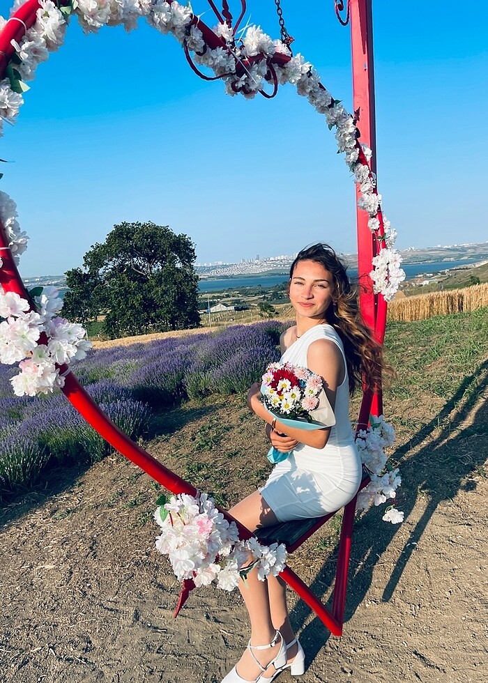 Beyaz kısa dar elbise - Görsel 3