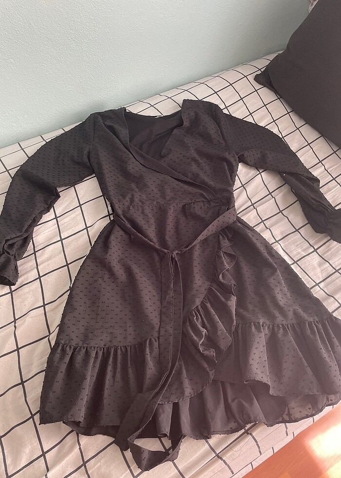 Siyah elbise - Görsel 3