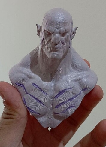 Lord Azog büst
