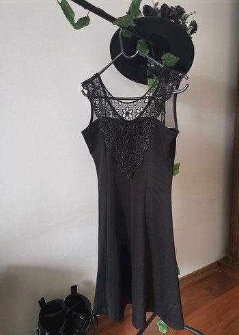 Siyah mini elbise