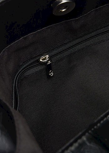 Beden Stradivarius Siyah Çanta