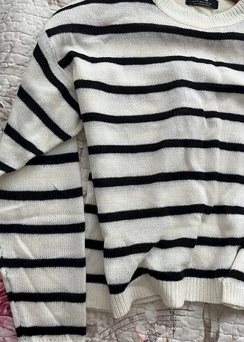 Bershka çizgili ince kazak - Görsel 2