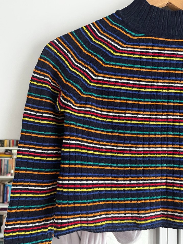 Zara Çok Renkli Çizgili crop kazak - Görsel 3