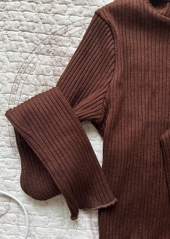 Bershka boğazlı kazak - Görsel 3