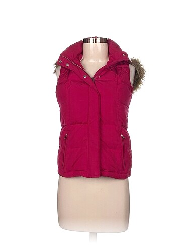 Tommy Hilfiger Yelek %70 İndirimli.