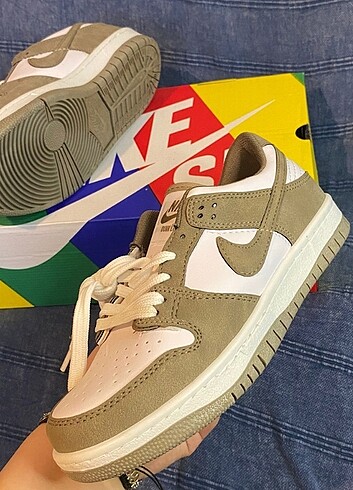 38 Beden NİKE SB DUNK BAYAN AYAKKABI