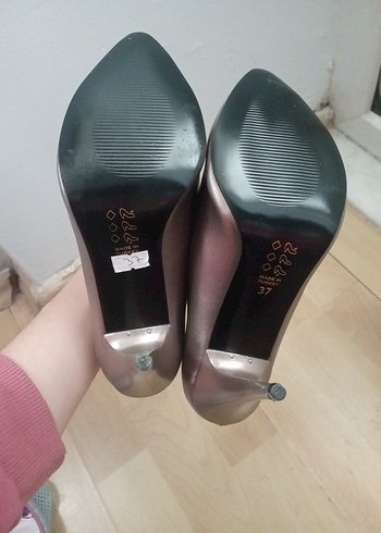 Bej Gri Minimalist Stiletto Topuklu Kadın Ayakkabı - Görsel 4