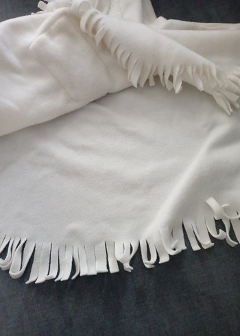 Kapüşonlu Beyaz Kız Çocuk Panço - Görsel 4