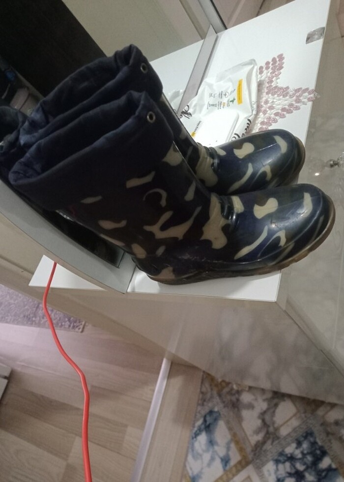 Yağmur çizmesi - Görsel 3