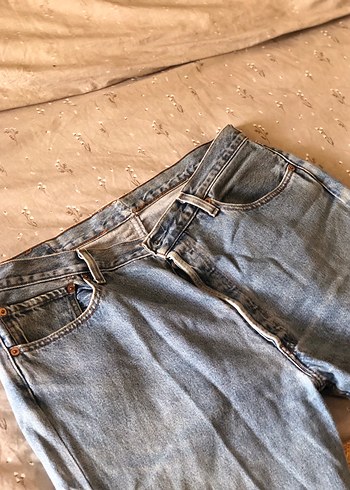 Levis Acik Mavi Denim Jean