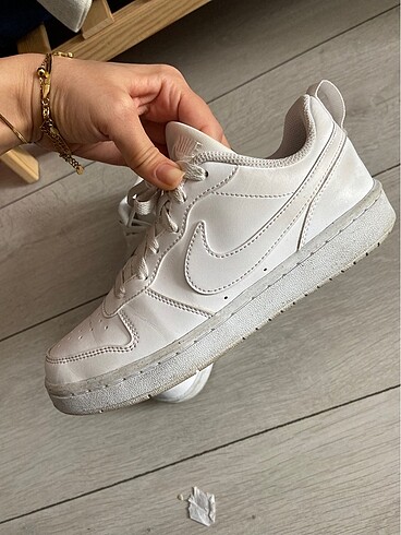 37,5 Beden Nike spor ayakkabı