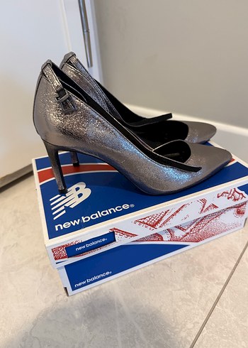 Gri Baskılı Tokalı Stiletto Kadın Ayakkabı - Görsel 4