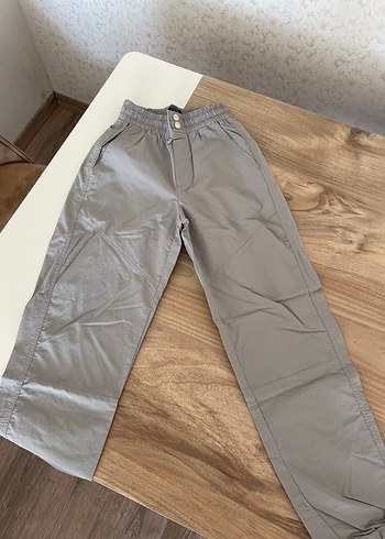 xs Beden gri Renk Bershka Düğmeli Gri Kadın paraşüt kumaş Pantolon