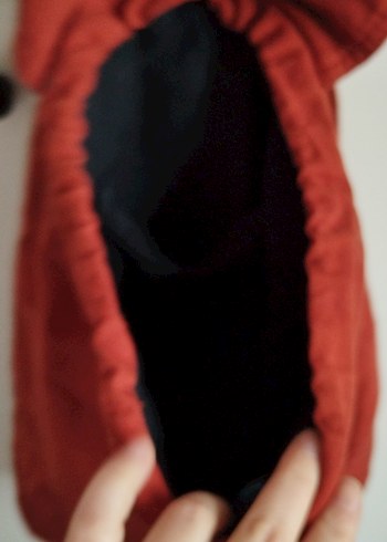 Kırmızı Süet Kemerli Kadın Sırt Çantası - Görsel 4