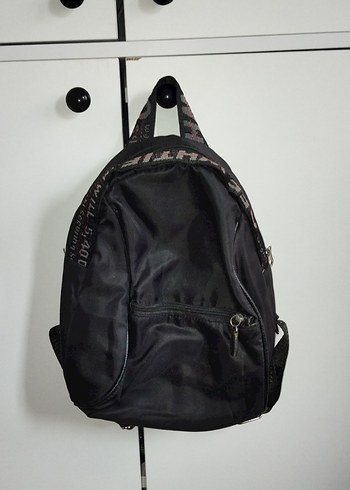 Deri Siyah Kadın Sırt Çantası - Görsel 2