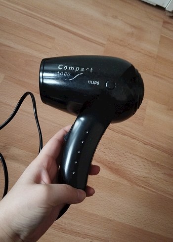 Philips Kompakt Siyah Saç Kurutma Makinesi - Görsel 2