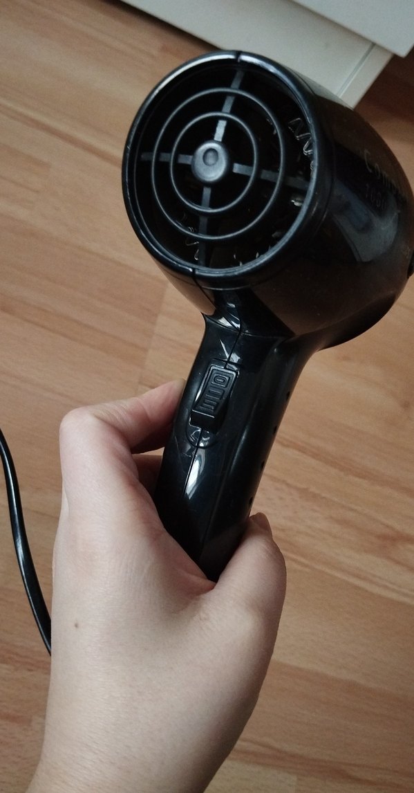 Philips Kompakt Siyah Saç Kurutma Makinesi - Görsel 3