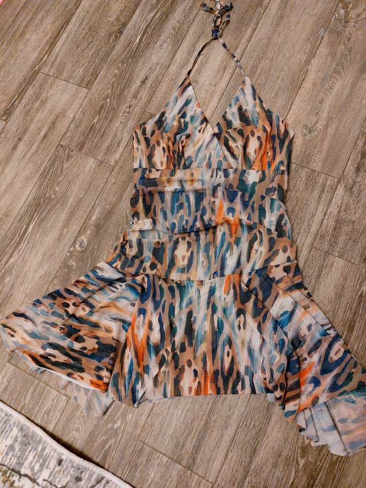 Bohem Uzun V Yakalı Fırfırlı Elbise - Görsel 2