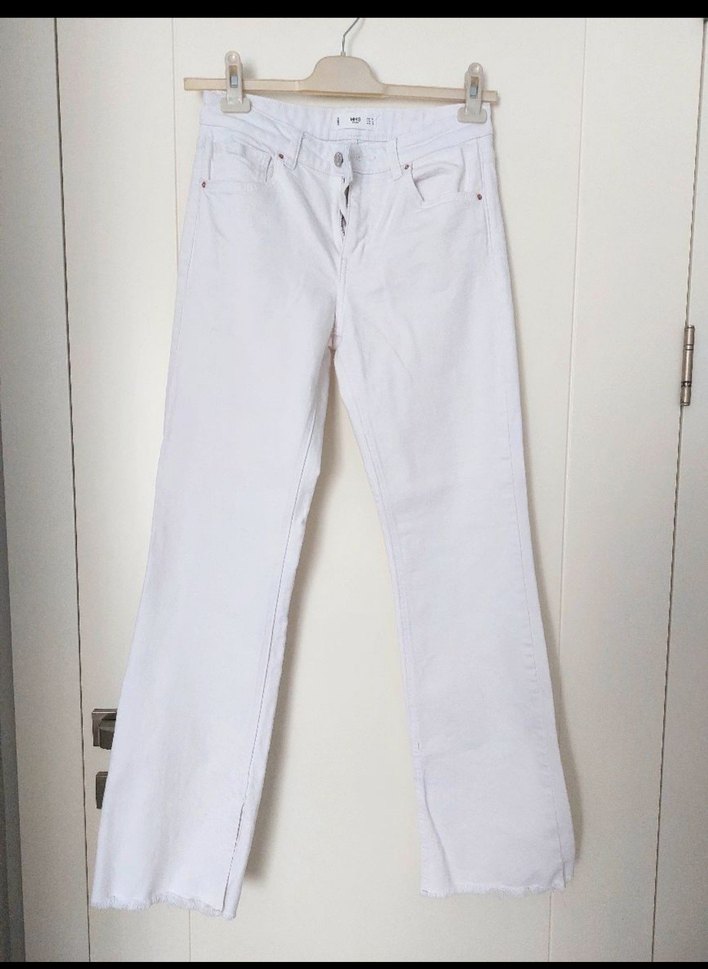 MANGO . Beyaz Kadın Regular Fit Midi Kot Pantolon - Görsel 4