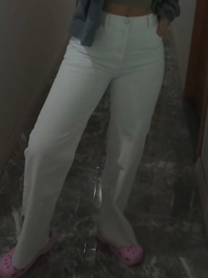 MANGO . Beyaz Kadın Regular Fit Midi Kot Pantolon - Görsel 3