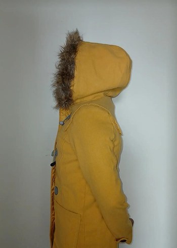 Kürk Detaylı Sarı Kadın Kışlık Mont - Görsel 2