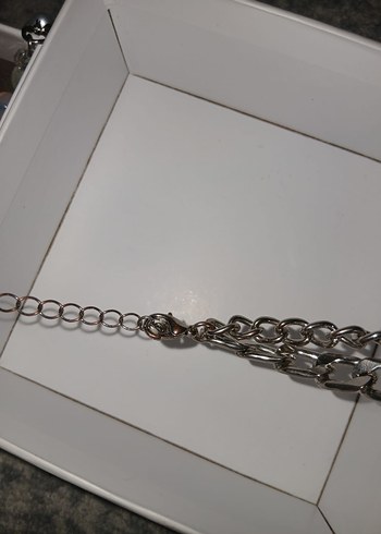 Gri Zincir Detaylı Vintage Midi Kolye - Görsel 4