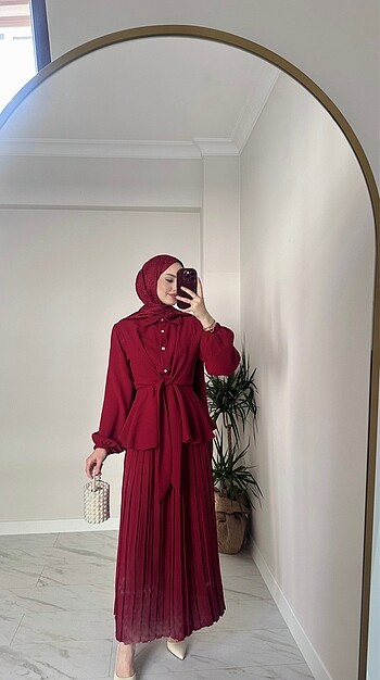 Bordo etekli takım
