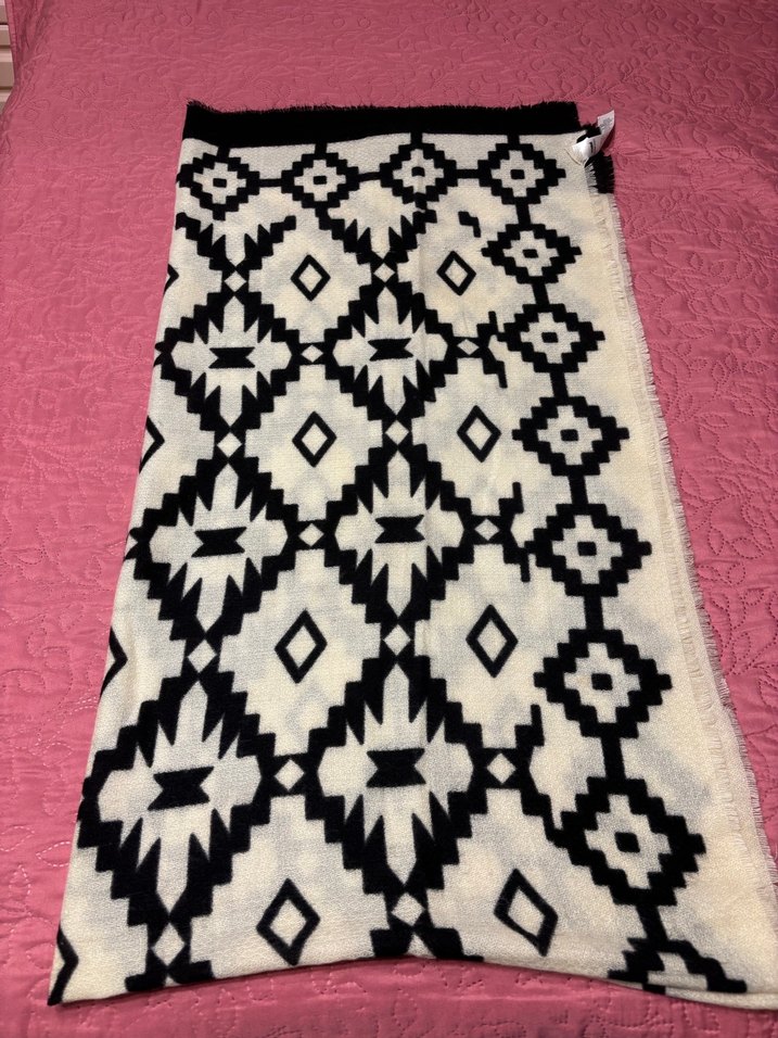 MAVİJEANS YÜNLÜ ŞAL - Görsel 2