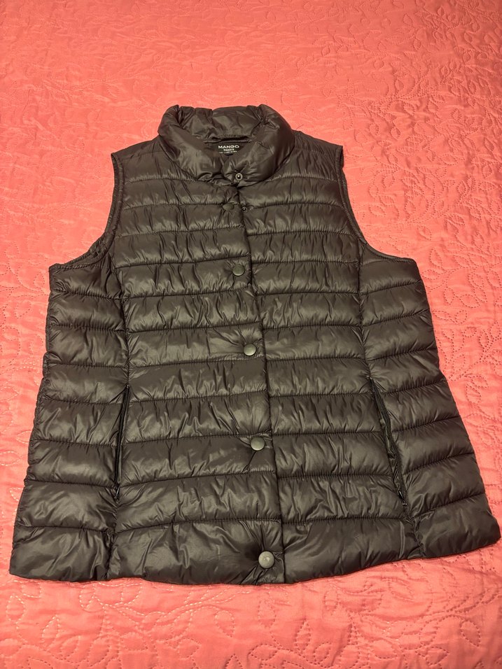 Düğmeli Siyah Kadın Şişme Yelek - Görsel 4