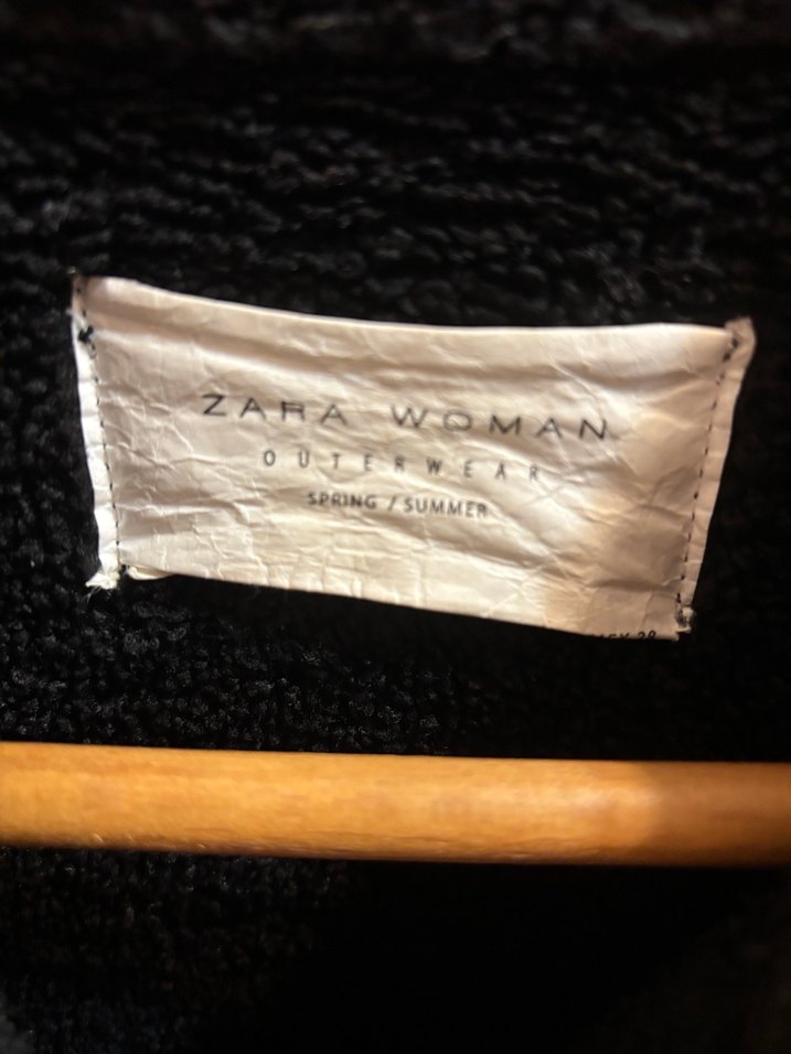 Düğmeli Siyah Midi Kadın Kaban Zara - Görsel 2