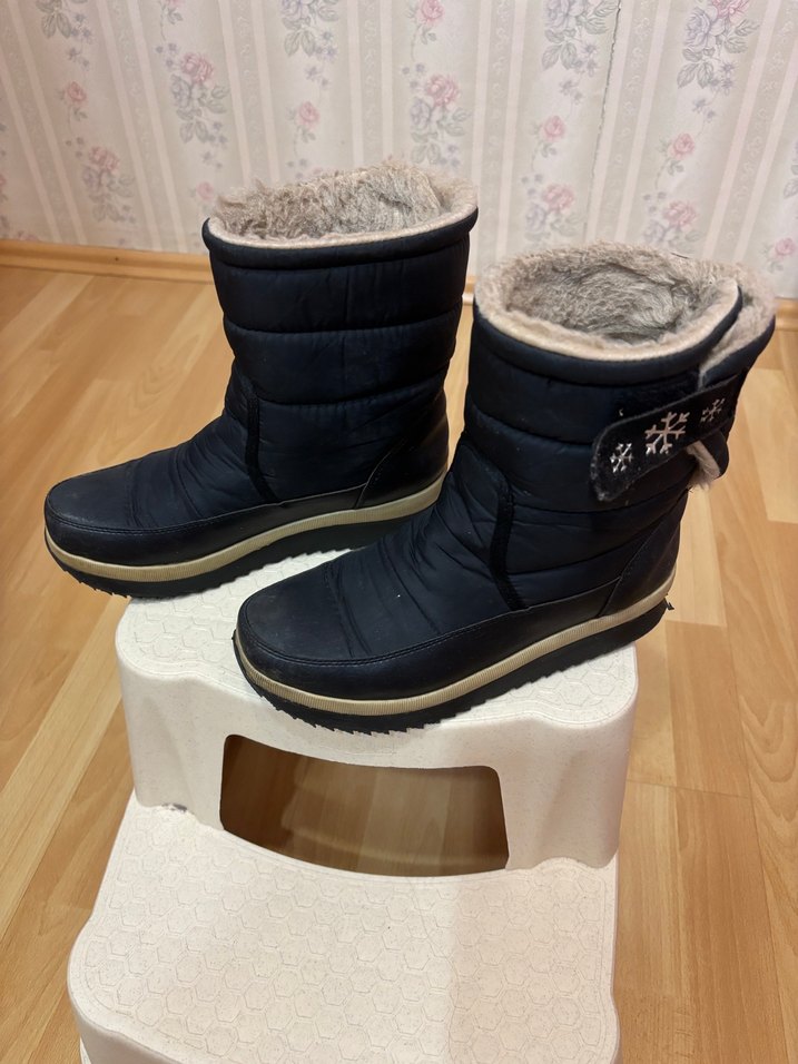 Kürklü Tabanlı Kadın  Kar Botu - Görsel 2