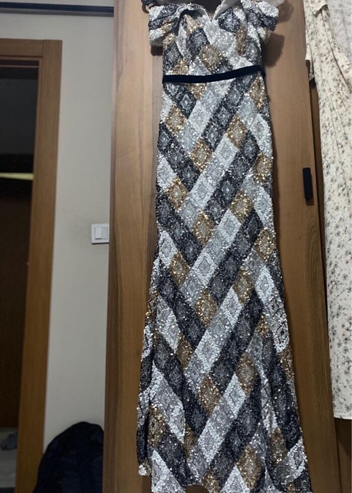 Gece elbisesi - Görsel 2