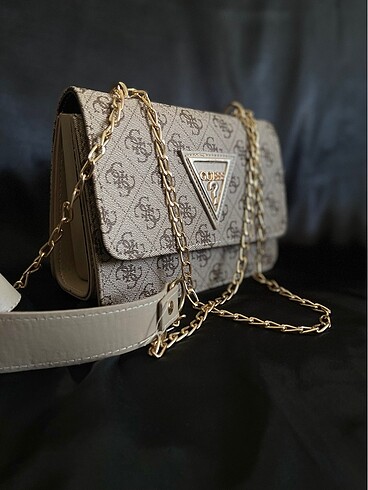 Guess GUESS ÇAPRAZ ZİNCİR ÇANTA