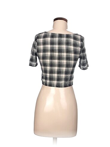 34 Beden H&M Bluz %70 İndirimli.