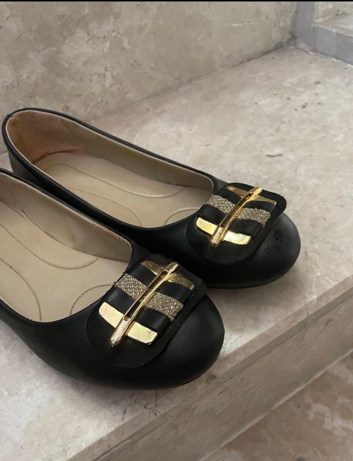 Klasik Siyah Tokalı Kadın Babet - Görsel 3