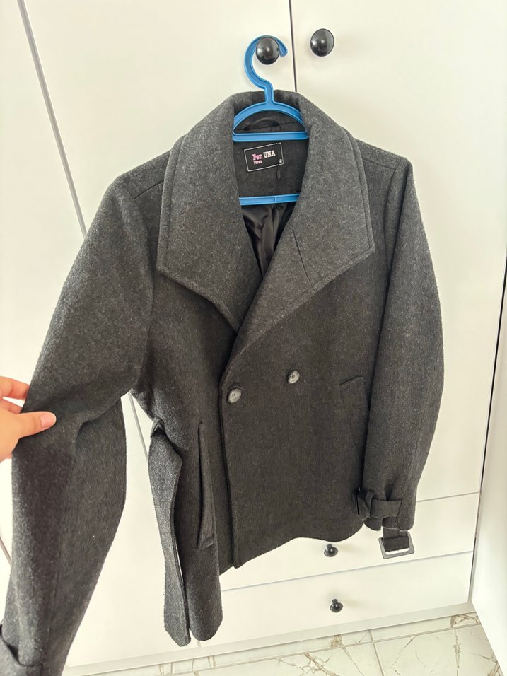 Çift Düğmeli Gri Kaban - Görsel 3