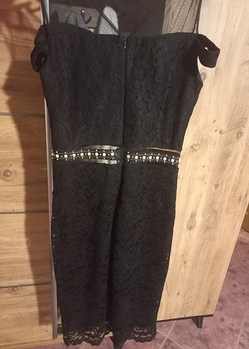 38 Beden Siyah Dantelli Straplez Midi Elbise
