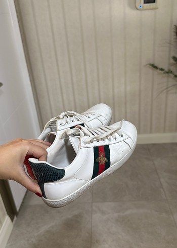 Gucci 38