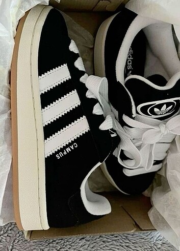 Adidas Campus