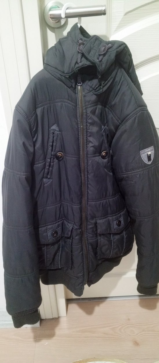 Düğmeli Siyah Erkek Çocuk Kaban - Görsel 4