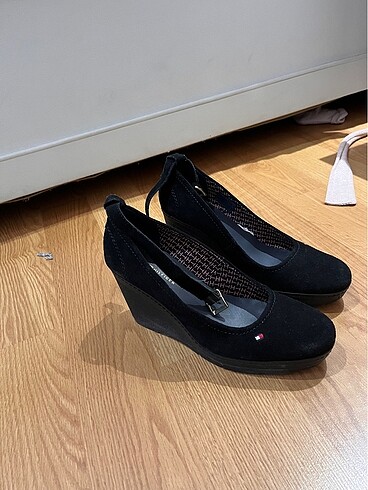 Tommy Hilfiger Tommy 38