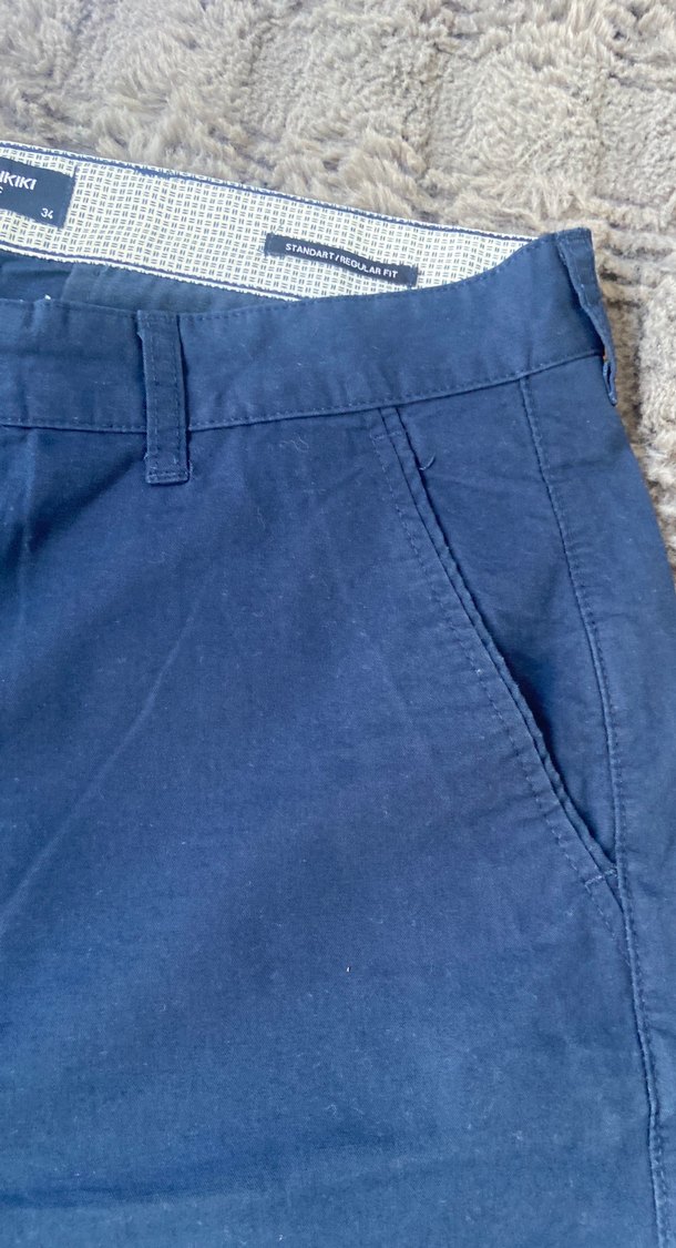 Erkek Lacivert Keten Rahat Kesim Şort - Görsel 3