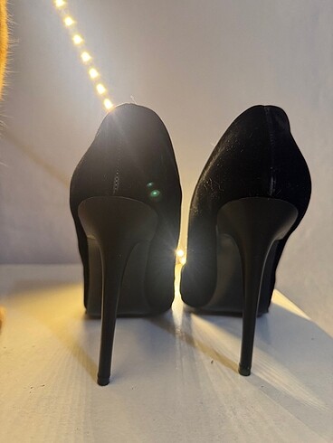 37 Beden siyah stiletto