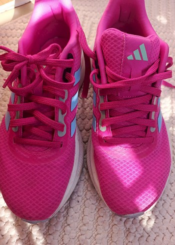 Adidas Canli Pembe Adidas Kosu Ayakkabisi