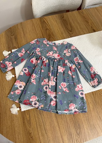 Kız Çocuk Gri Çiçekli Fırfırlı Elbise - Görsel 2