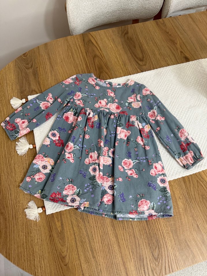 Kız Çocuk Gri Çiçekli Fırfırlı Elbise - Görsel 2