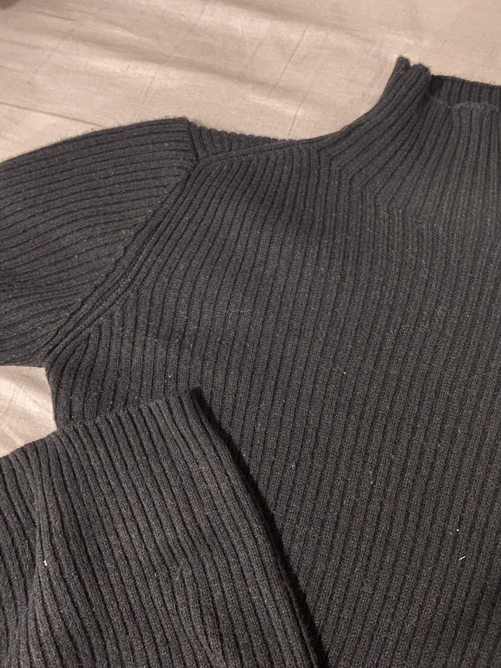 Siyah kısa  Kollu Balıkçı Yaka Kadın Kazak - Görsel 3