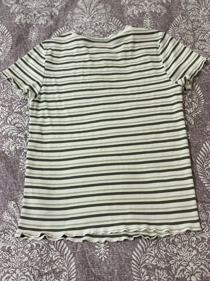 Kız Çocuk Gri Çizgili Kısa Kollu Tişört - Görsel 2