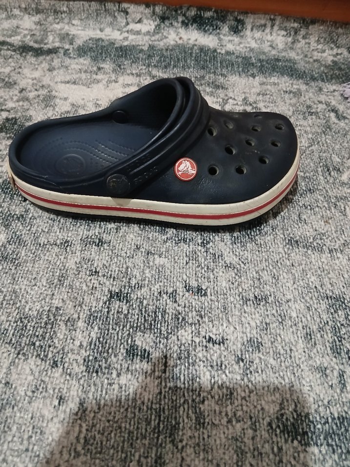 Erkek Çocuk Orjinal Crocs Terlik - Görsel 4